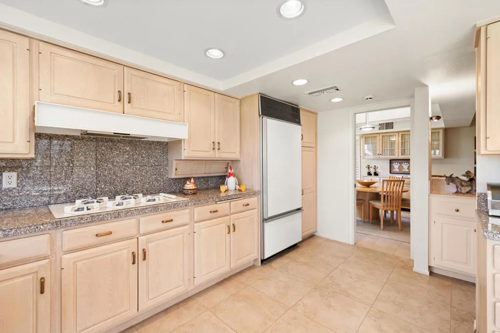 65 Tennis Club Drive, Rancho Mirage, California 92270 home-pic-15